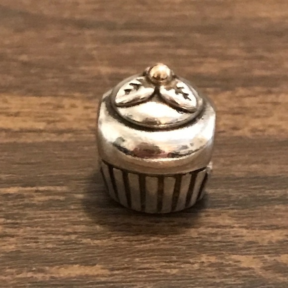 Pandora Retired 925 14k Cupcake Charm - Picture 4 of 5